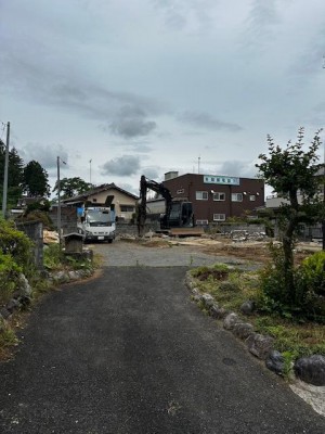 image0_17.jpeg